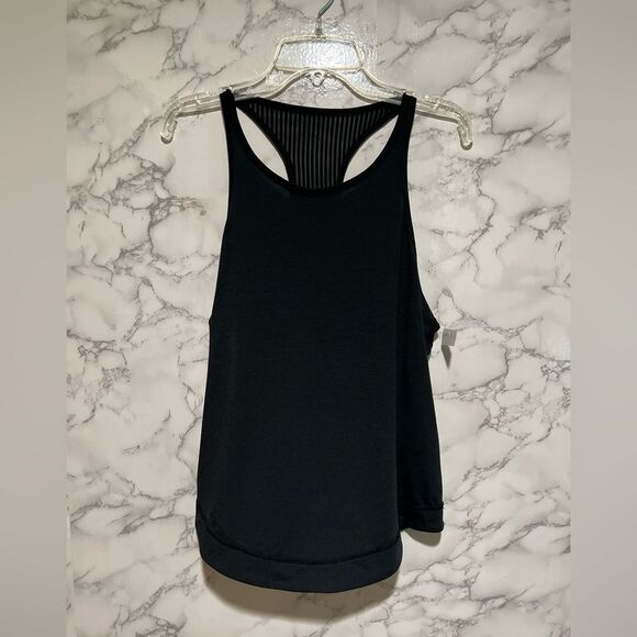 Sweaty Betty Breathe Easy Run Vest - Black - Picture 5 of 9